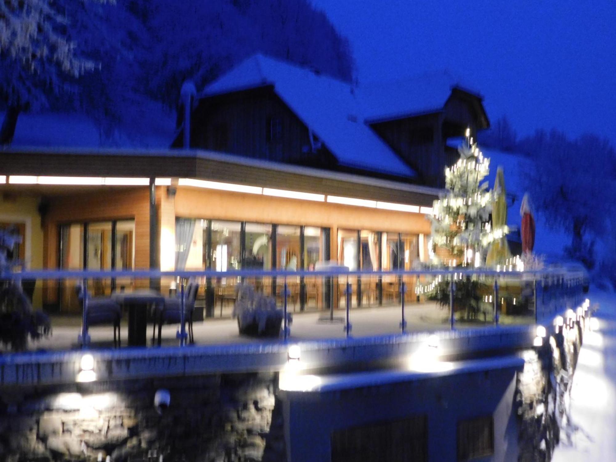 Gasthof Trattner Pension Waldhof Sankt Peter am Kammersberg Екстер'єр фото